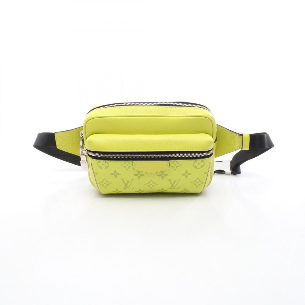 Louis Vuitton Bum Bag Outdoor Waist Body Bum Crossbody Belt Taigarama Green